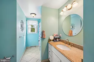 2 Flamingo Rd, Hatboro, PA 19040 - Photo 37