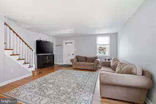 1026 Poplar St, Lansdale, PA 19446 - Photo 3