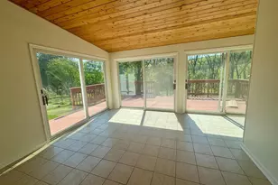 1032 Palm Hill Rd, Palm, PA 18070 - Photo 11