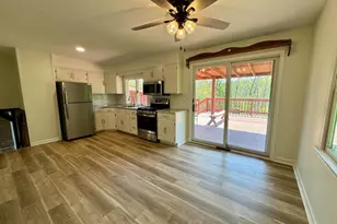 1032 Palm Hill Rd, Palm, PA 18070 - Photo 7
