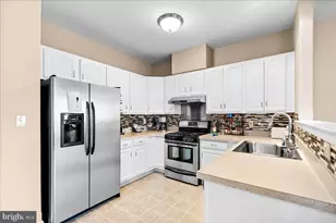 4001 Sarah Ct, Collegeville, PA 19426 - Photo 11