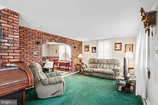 484 Fruit Farm Rd, Royersford, PA 19468 - Photo 5