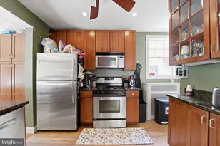 8228 Manor Rd, Elkins Park, PA 19027 - Photo 11