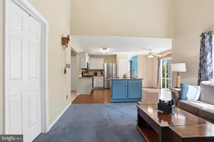 667 Birch Cir, Telford, PA 18969 - Photo 9