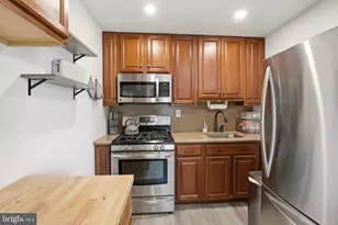 897 N Adams St, Pottstown, PA 19464 - Photo 9