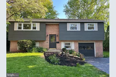 208 W 3rd Street, Red Hill, PA 18076 - Photo 1