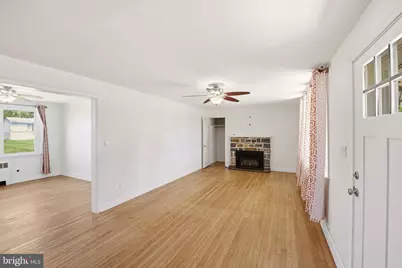 3217 W Mount Kirk Avenue, Norristown, PA 19403 - Photo 7