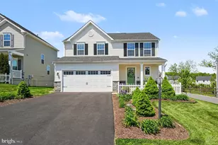 165 Pixie Moss Rd, Pottstown, PA 19464 - Photo 1