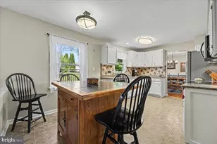 2245 Donna Ln, Pottstown, PA 19464 - Photo 11