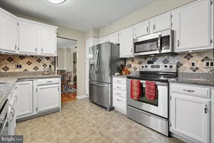 2245 Donna Ln, Pottstown, PA 19464 - Photo 9
