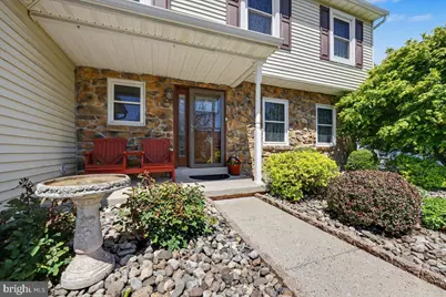 2245 Donna Lane, Pottstown, PA 19464 - Photo 3