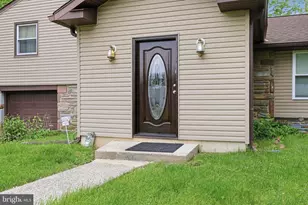 1111 Harriett Rd, Huntingdon Valley, PA 19006 - Photo 3