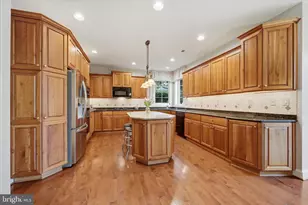 16 Chestnut Ln, North Wales, PA 19454 - Photo 9