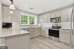 79 W Central Ave, Telford, PA 18969 - Photo 5