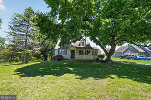 1525 College Ave, Collegeville, PA 19426 - Photo 3