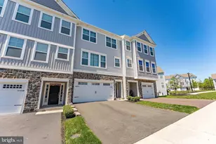 187 Larrabee Wy, Royersford, PA 19468 - Photo 3