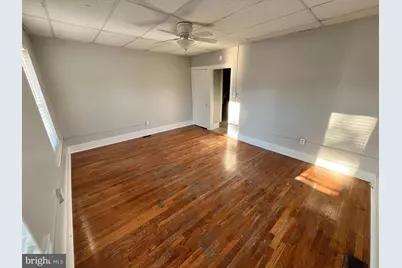 235 E Main Street #2F, Lansdale, PA 19446 - Photo 3