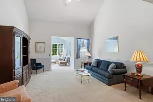 383 Brittany Ct, Souderton, PA 18964 - Photo 5