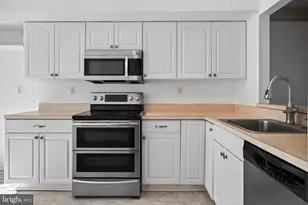4101 Quaker Ct, North Wales, PA 19454 - Photo 7
