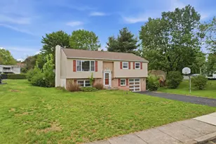 330 Wexford Rd, Red Hill, PA 18076 - Photo 3