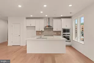 421 Washington St, Conshohocken, PA 19428 - Photo 9
