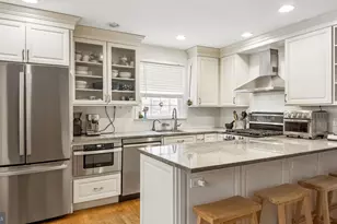 408 Conway Ave, Narberth, PA 19072 - Photo 3