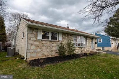 2597 Carrell Lane, Willow Grove, PA 19090 - Photo 3