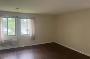 250 S Tanglewood Ln, King of Prussia, PA 19406 - Photo 5