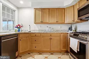 1010 Woodland Ave, Norristown, PA 19403 - Photo 9