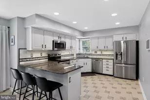 1604 Winchester Dr, Blue Bell, PA 19422 - Photo 9