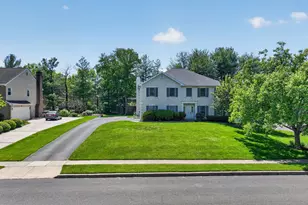 1604 Winchester Dr, Blue Bell, PA 19422 - Photo 5