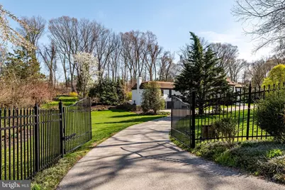 1075 Green Valley Road, Bryn Mawr, PA 19010 - Photo 3