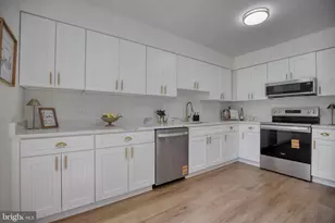 1408 Stratford Ct, Royersford, PA 19468 - Photo 11