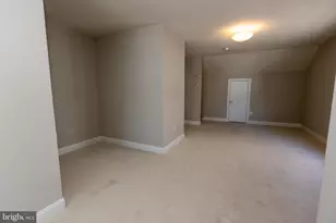 39 W 5th St, Bridgeport, PA 19405 - Photo 21