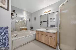 1804 Foxmeadow Cir, Royersford, PA 19468 - Photo 13