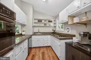 302 Gypsy Ln, King of Prussia, PA 19406 - Photo 33