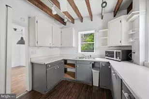 19 N Roberts Rd, Bryn Mawr, PA 19010 - Photo 5