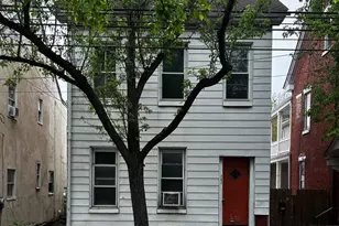 262 Beech St, Pottstown, PA 19464 - Photo 1