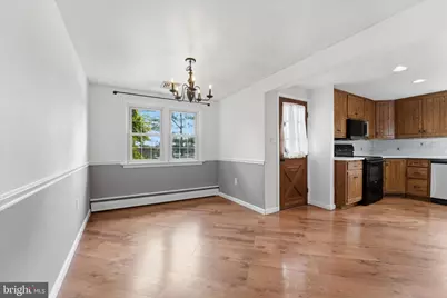 949 Pennsylvania Avenue, Pottstown, PA 19464 - Photo 3