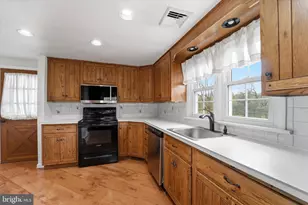 949 Pennsylvania Ave, Pottstown, PA 19464 - Photo 7