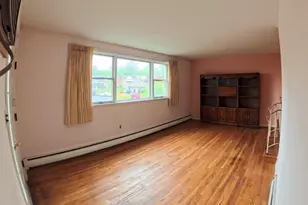60 Hamilton St, Lansdale, PA 19446 - Photo 3