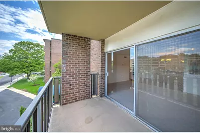 1570 The Fairway #312 E, Jenkintown, PA 19046 - Photo 7