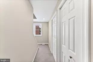 387 E Hector St, Conshohocken, PA 19428 - Photo 13