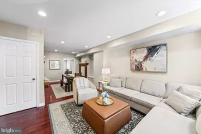 387 E Hector Street, Conshohocken, PA 19428 - Photo 3