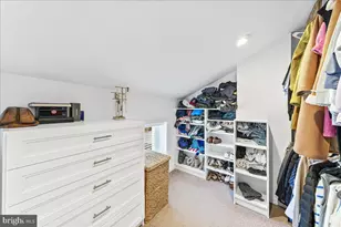 387 E Hector St, Conshohocken, PA 19428 - Photo 23
