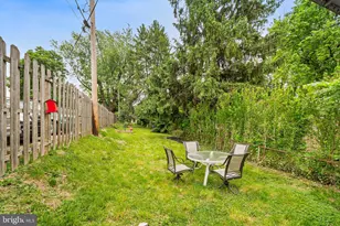 209 Harry St, Conshohocken, PA 19428 - Photo 25