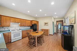 209 Harry St, Conshohocken, PA 19428 - Photo 13