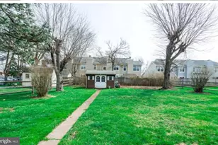 31 West End Dr, Lansdale, PA 19446 - Photo 1