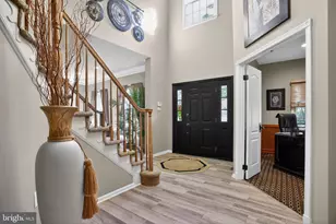 202 Olympic Club Ct, Blue Bell, PA 19422 - Photo 3
