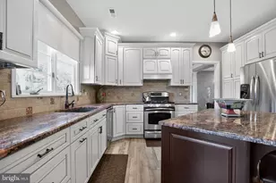 202 Olympic Club Ct, Blue Bell, PA 19422 - Photo 5